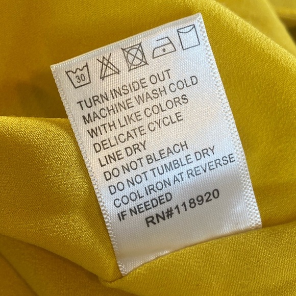 Lucy Paris Marissa Ruffled Yellow Floral Dress Size Medium - Picture 11 of 11